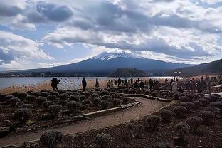 今日趣图：啊~两星，你比一星多一星！