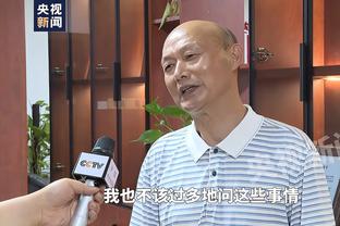 门将教练埃弗顿告别大连人：并肩战斗了两年，希望大连一切都好